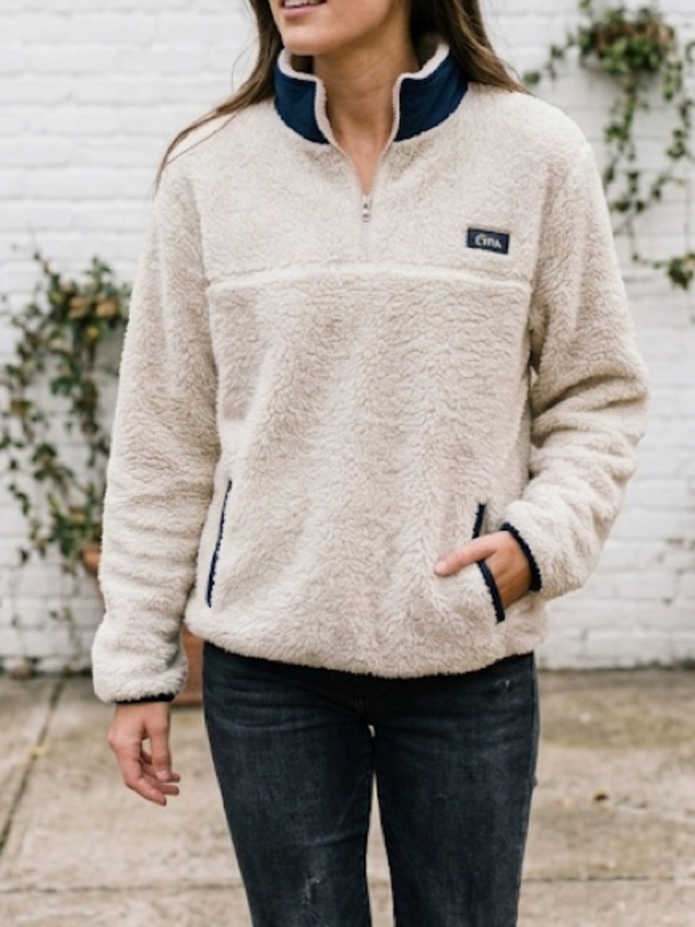 Zyia Fleece 1/4 Zip Pullover Sweater Cream Black Contrast Trim